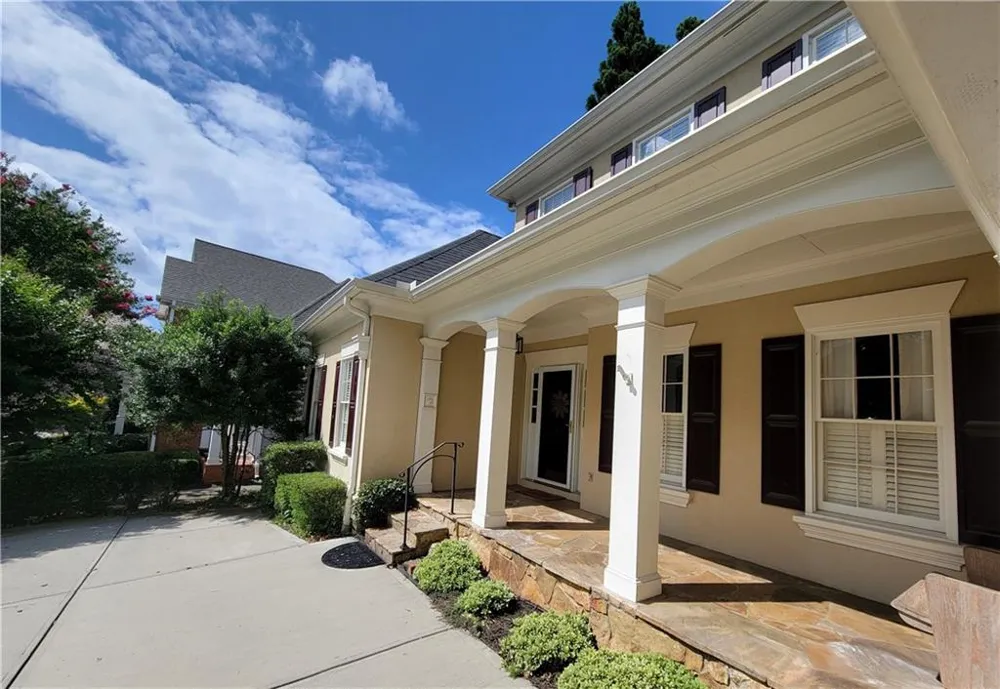 2825 Gleneagles Pointe Alpharetta, GA 30005