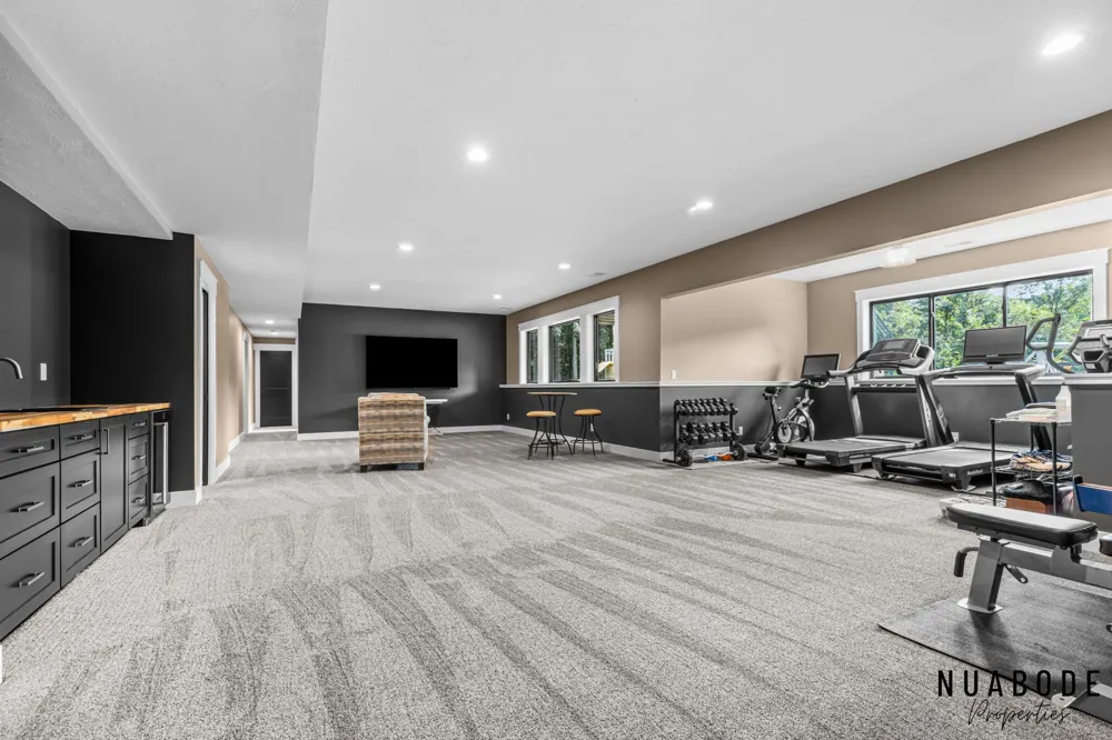 10150 26th Avenue NW Grand Rapids, MI 49534