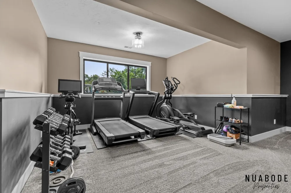 10150 26th Avenue NW Grand Rapids, MI 49534