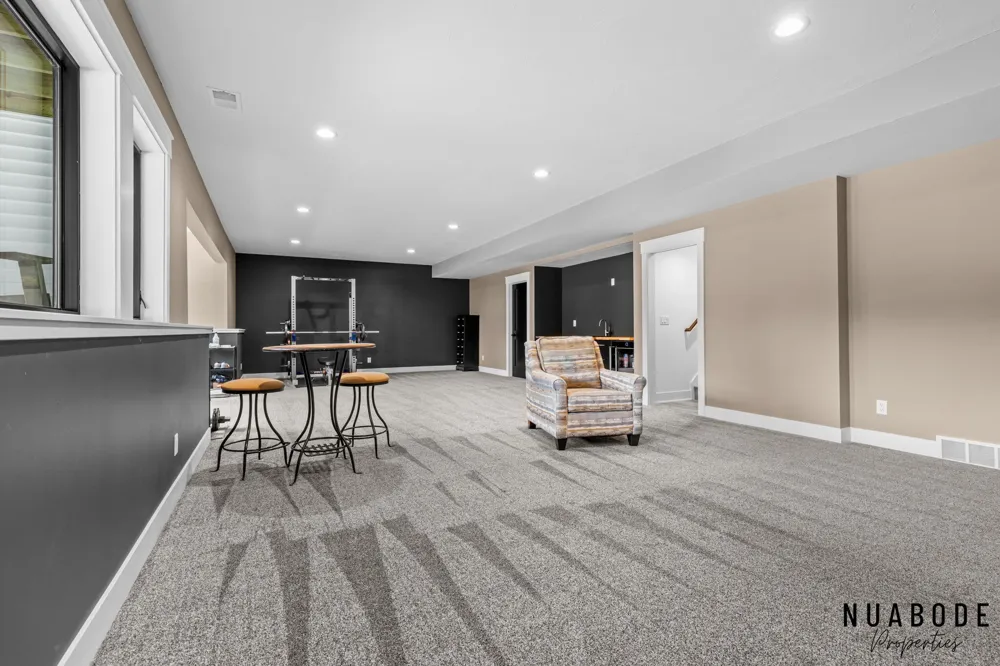 10150 26th Avenue NW Grand Rapids, MI 49534