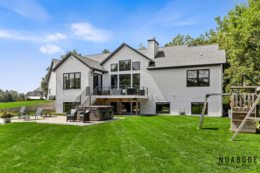 10150 26th Avenue NW Grand Rapids, MI 49534