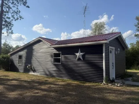 2029 E 6 Mile Road