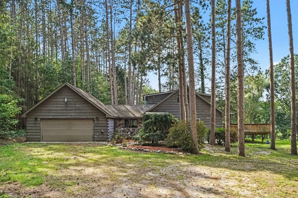 6404 Shearer Road Eureka Township, MI 48838