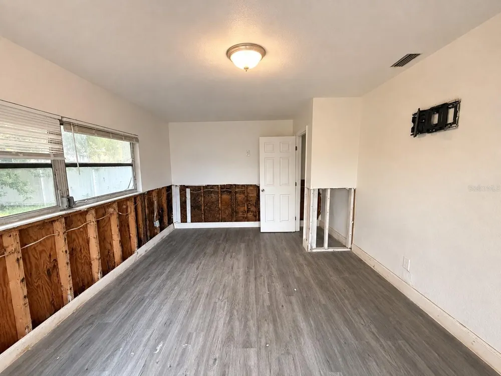 7305 DIANNE DRIVE New Port Richey, FL 34652