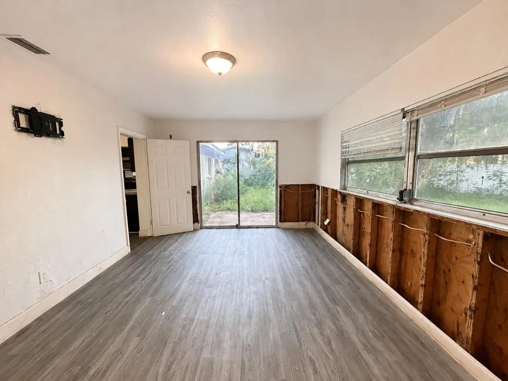 7305 DIANNE DRIVE New Port Richey, FL 34652