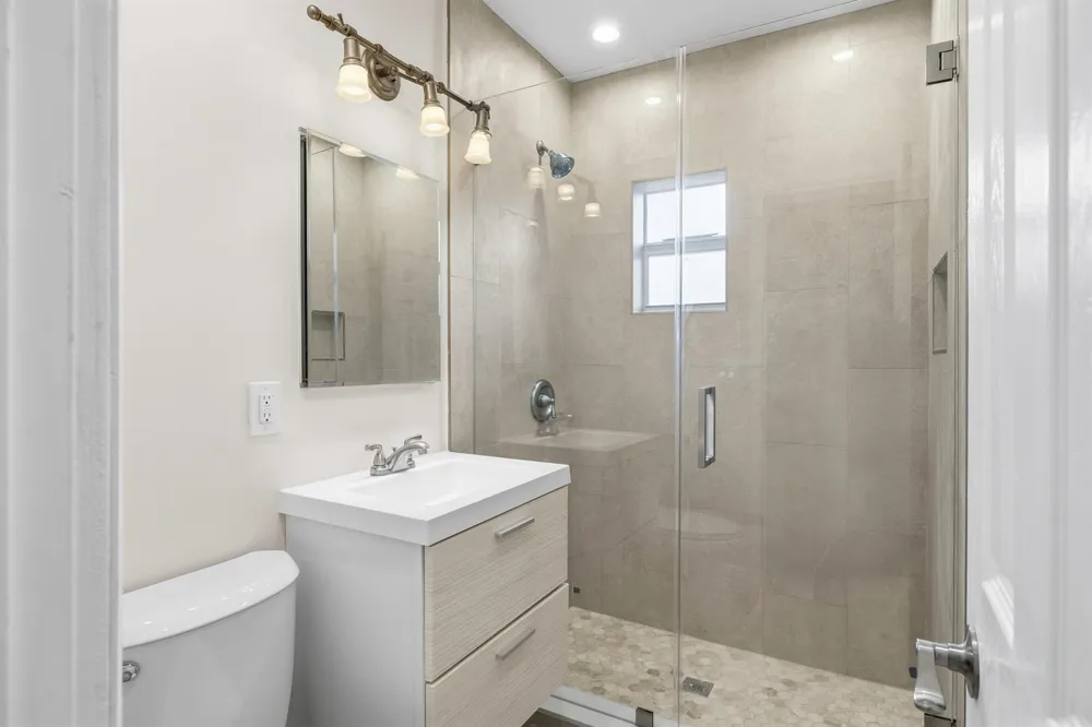 2000 NE 17TH COURT #1-2 Fort Lauderdale, FL 33305