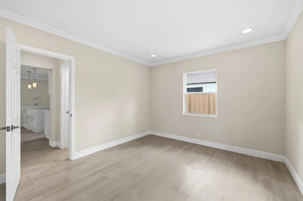2000 NE 17TH COURT #1-2 Fort Lauderdale, FL 33305