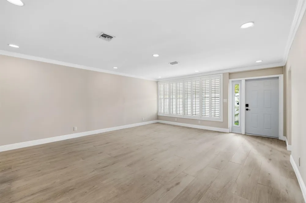 2000 NE 17TH COURT #1-2 Fort Lauderdale, FL 33305
