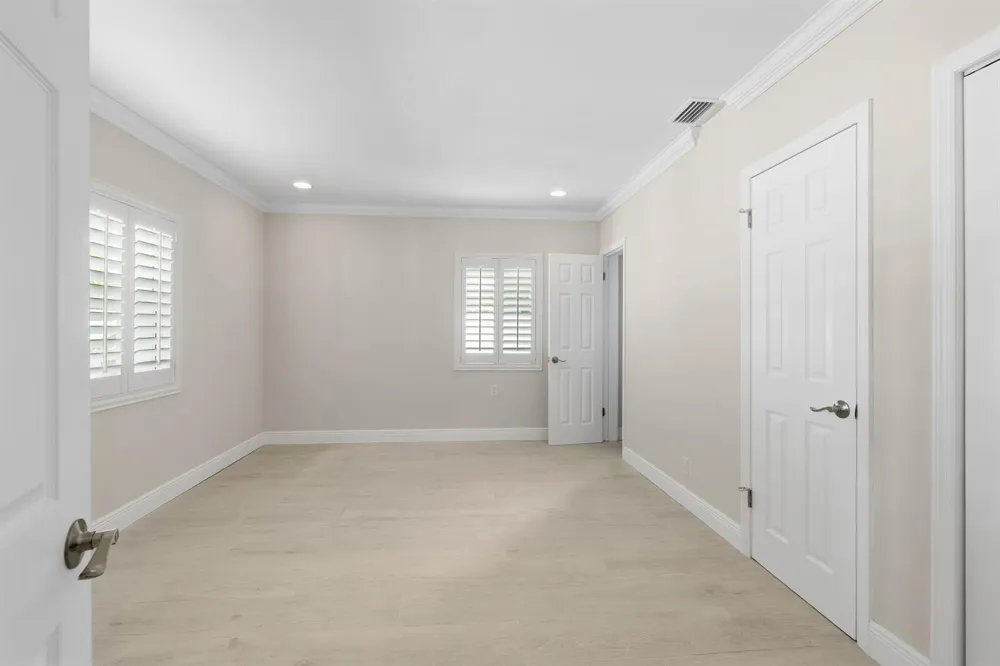 2000 NE 17TH COURT #1-2 Fort Lauderdale, FL 33305