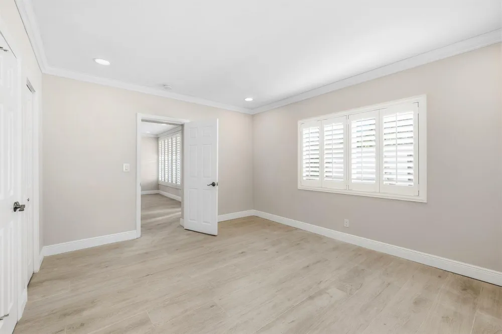 2000 NE 17TH COURT #1-2 Fort Lauderdale, FL 33305
