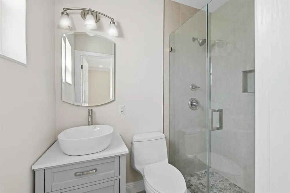2000 NE 17TH COURT #1-2 Fort Lauderdale, FL 33305