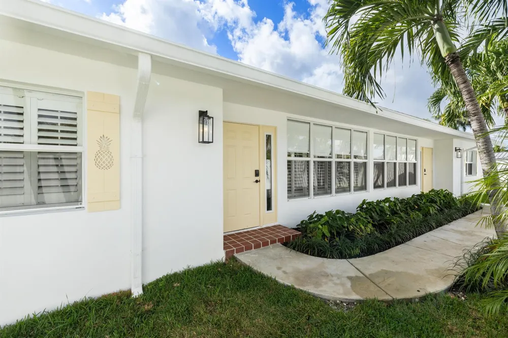 2000 NE 17TH COURT #1-2 Fort Lauderdale, FL 33305