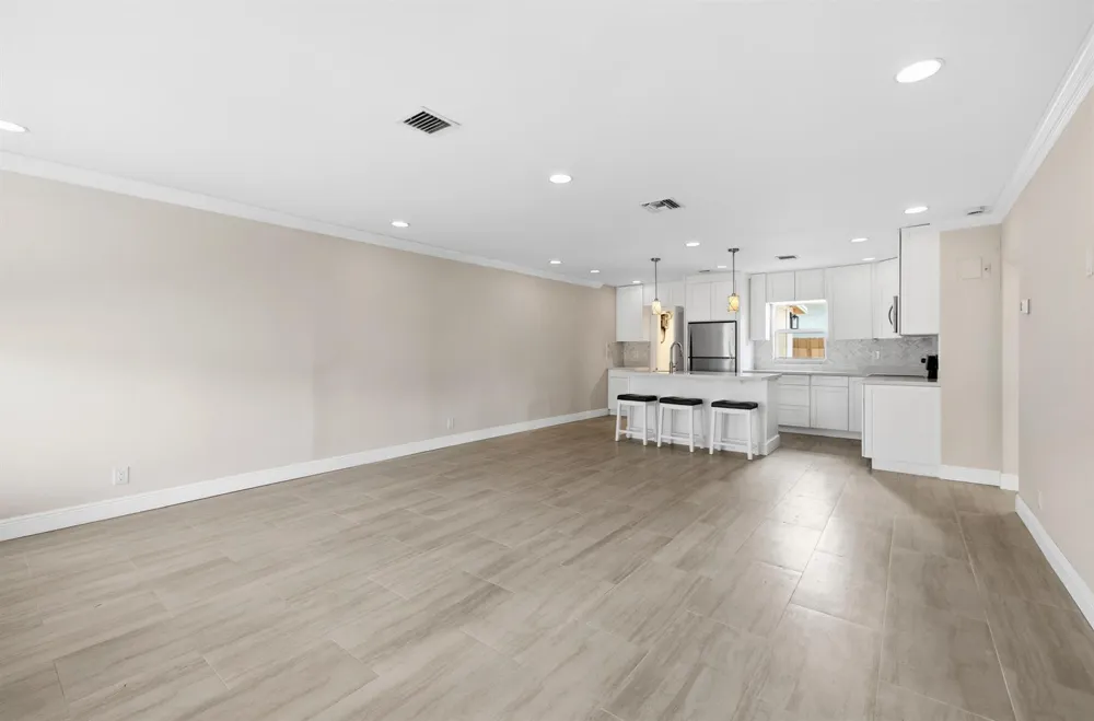 2000 NE 17TH COURT #1-2 Fort Lauderdale, FL 33305