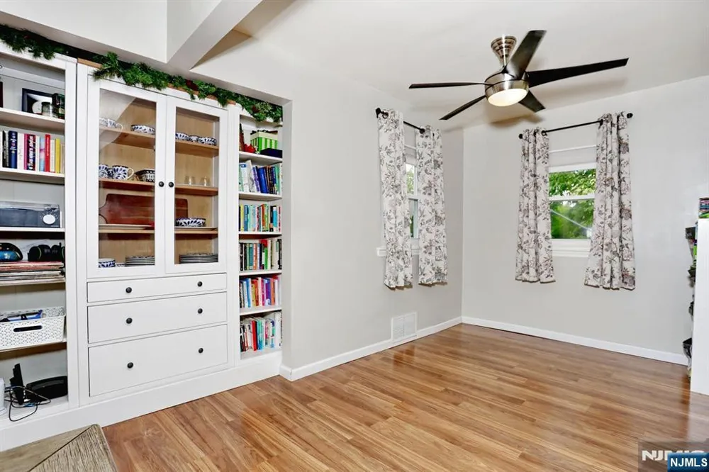 110 Hamilton Avenue Dumont, NJ 07628