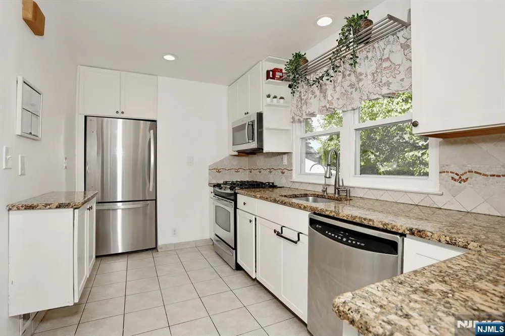 110 Hamilton Avenue Dumont, NJ 07628
