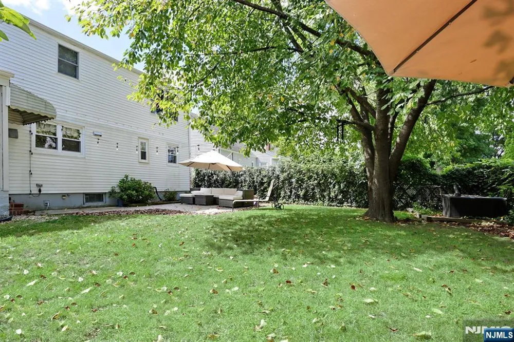 110 Hamilton Avenue Dumont, NJ 07628