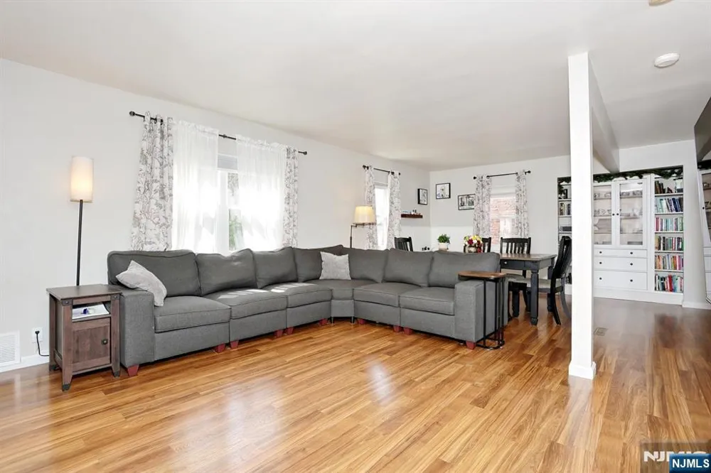 110 Hamilton Avenue Dumont, NJ 07628