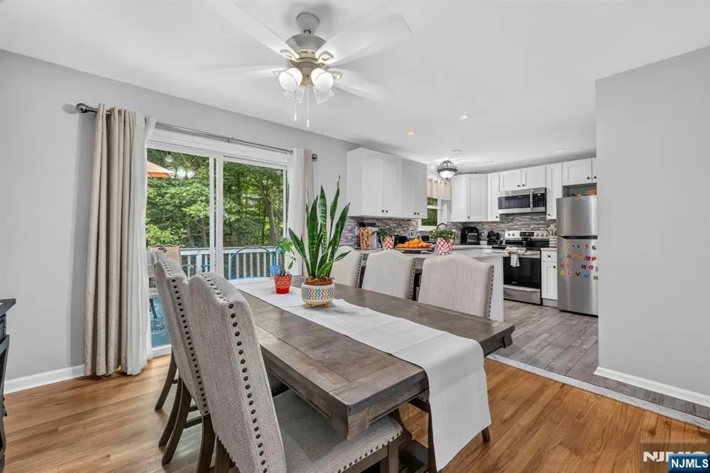 5 Lawrence Drive Vernon, NJ 07422