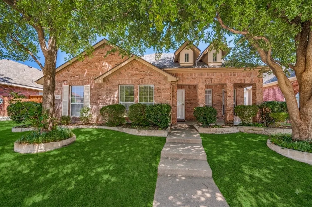 1615 Bur Oak Drive Allen, TX 75002
