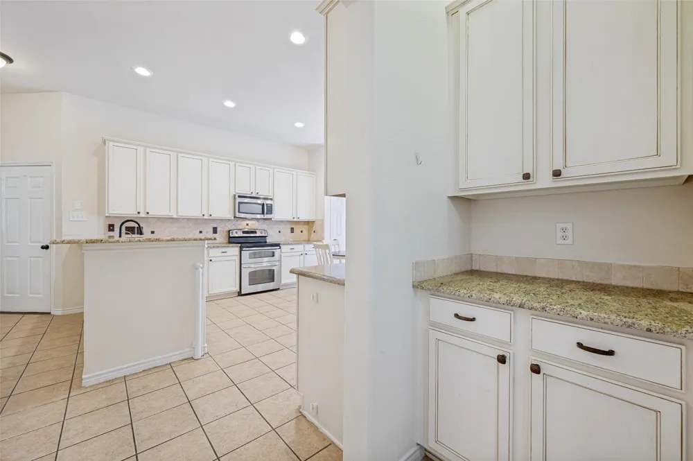 1615 Bur Oak Drive Allen, TX 75002