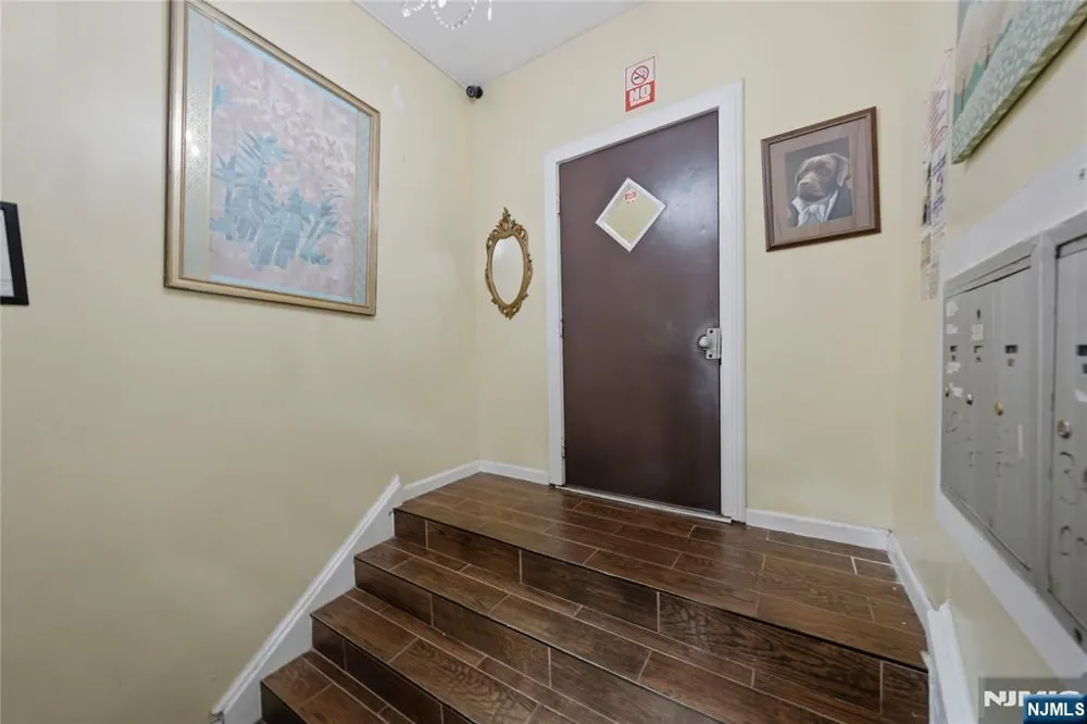 290 Ogden Street 1003 Orange, NJ 07050