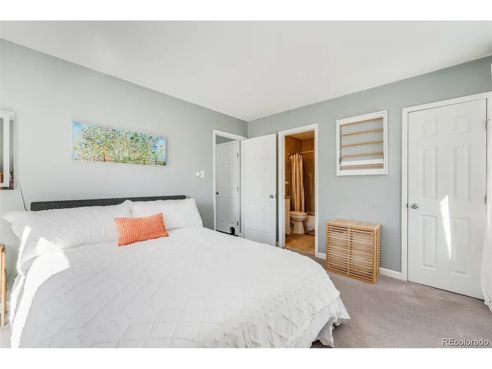 1135 S Oneida Street #F Denver, CO 80224