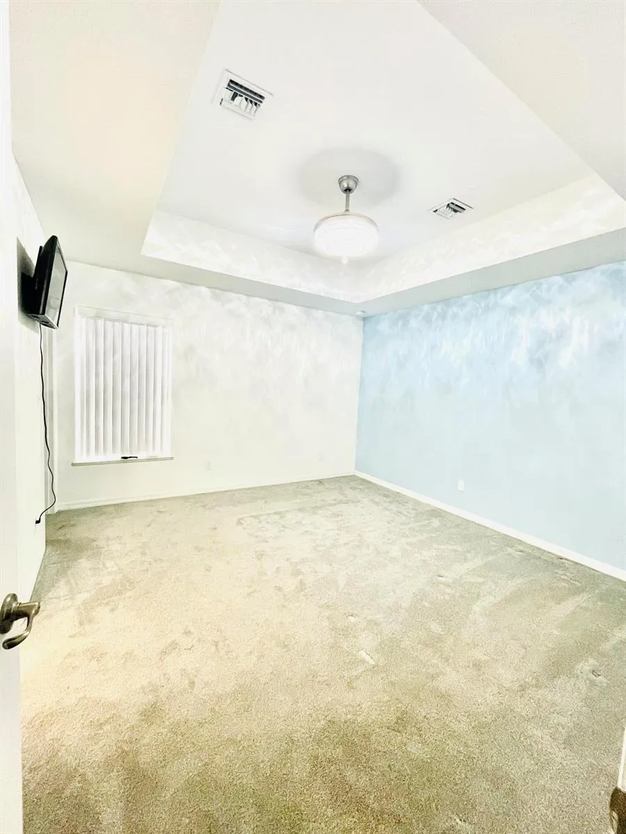 5113 SUNSET BOULEVARD Fort Pierce, FL 34982