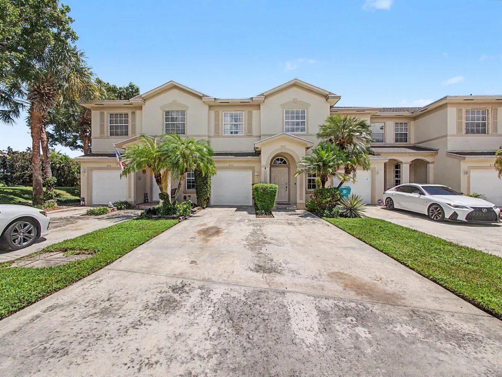 206 Birch Street Boynton Beach, FL 33426