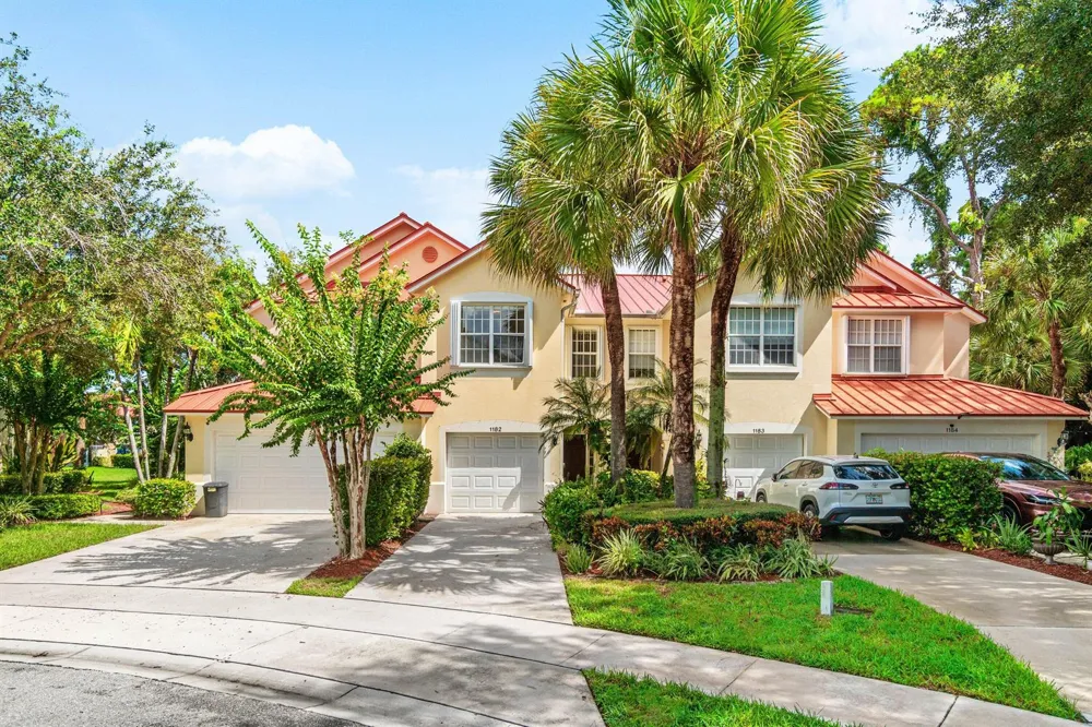 1182 Pinewood Lake Court 