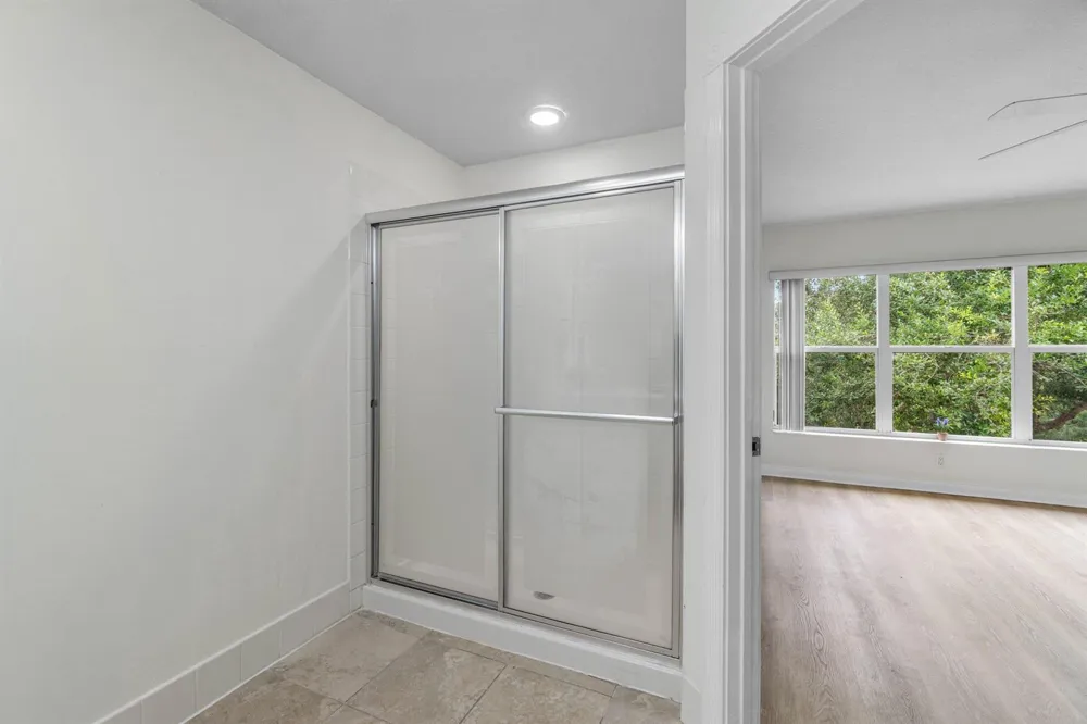 1182 Pinewood Lake Court 