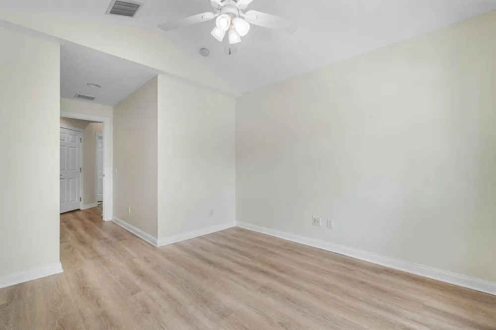 1182 Pinewood Lake Court 