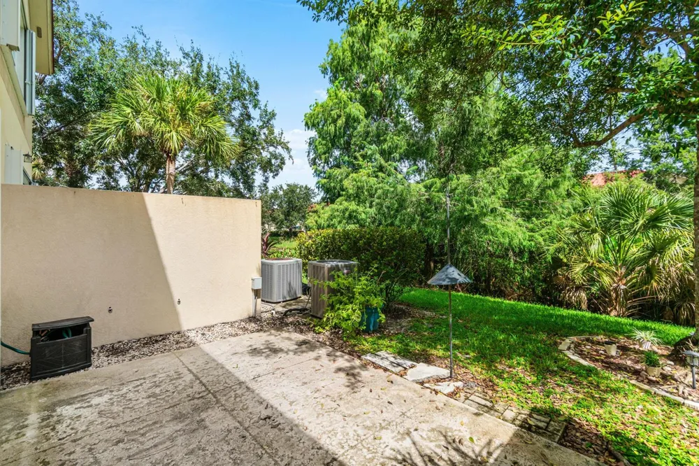 1182 Pinewood Lake Court 
