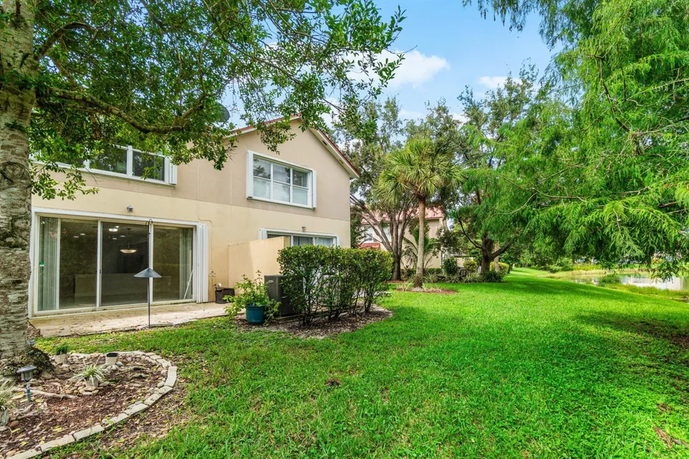 1182 Pinewood Lake Court 