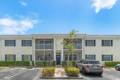 120 CYPRESS CLUB DRIVE #231