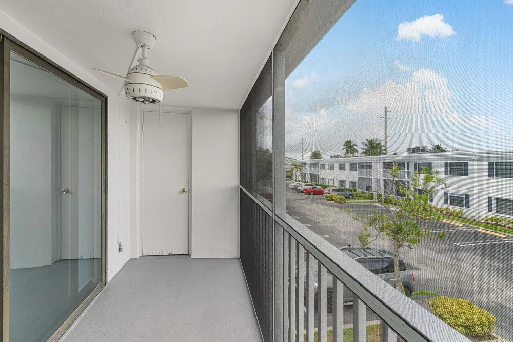 120 CYPRESS CLUB DRIVE #231 Pompano Beach, FL 33060
