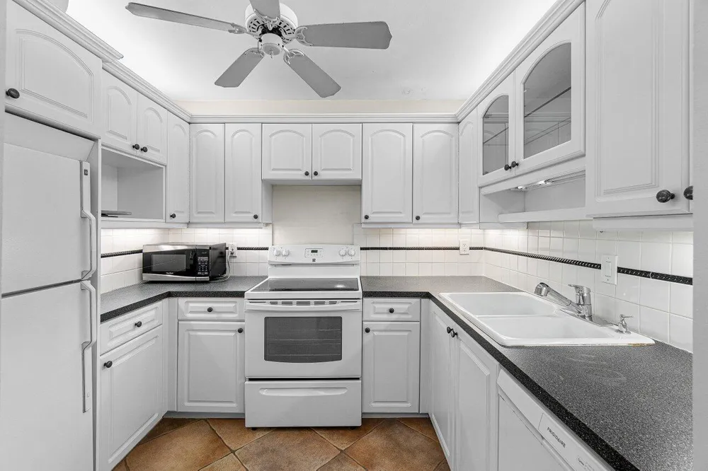 120 CYPRESS CLUB DRIVE #231 Pompano Beach, FL 33060