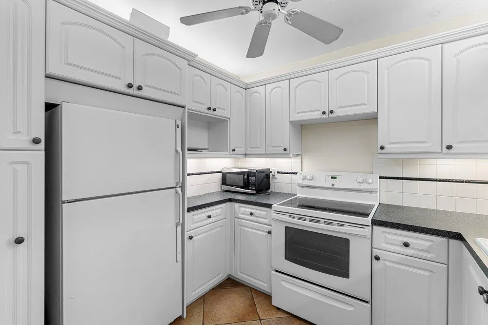120 CYPRESS CLUB DRIVE #231 Pompano Beach, FL 33060