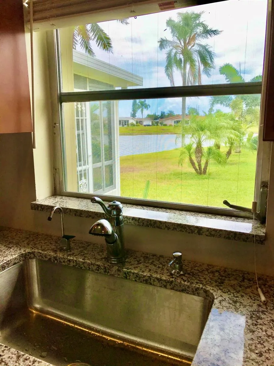 6333 STANLEY LANE Delray Beach, FL 33484
