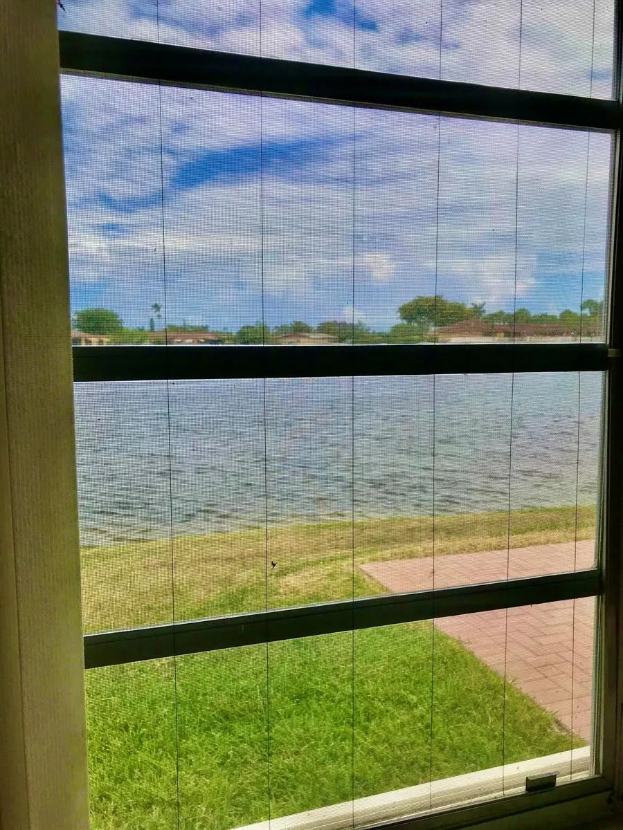 6333 STANLEY LANE Delray Beach, FL 33484