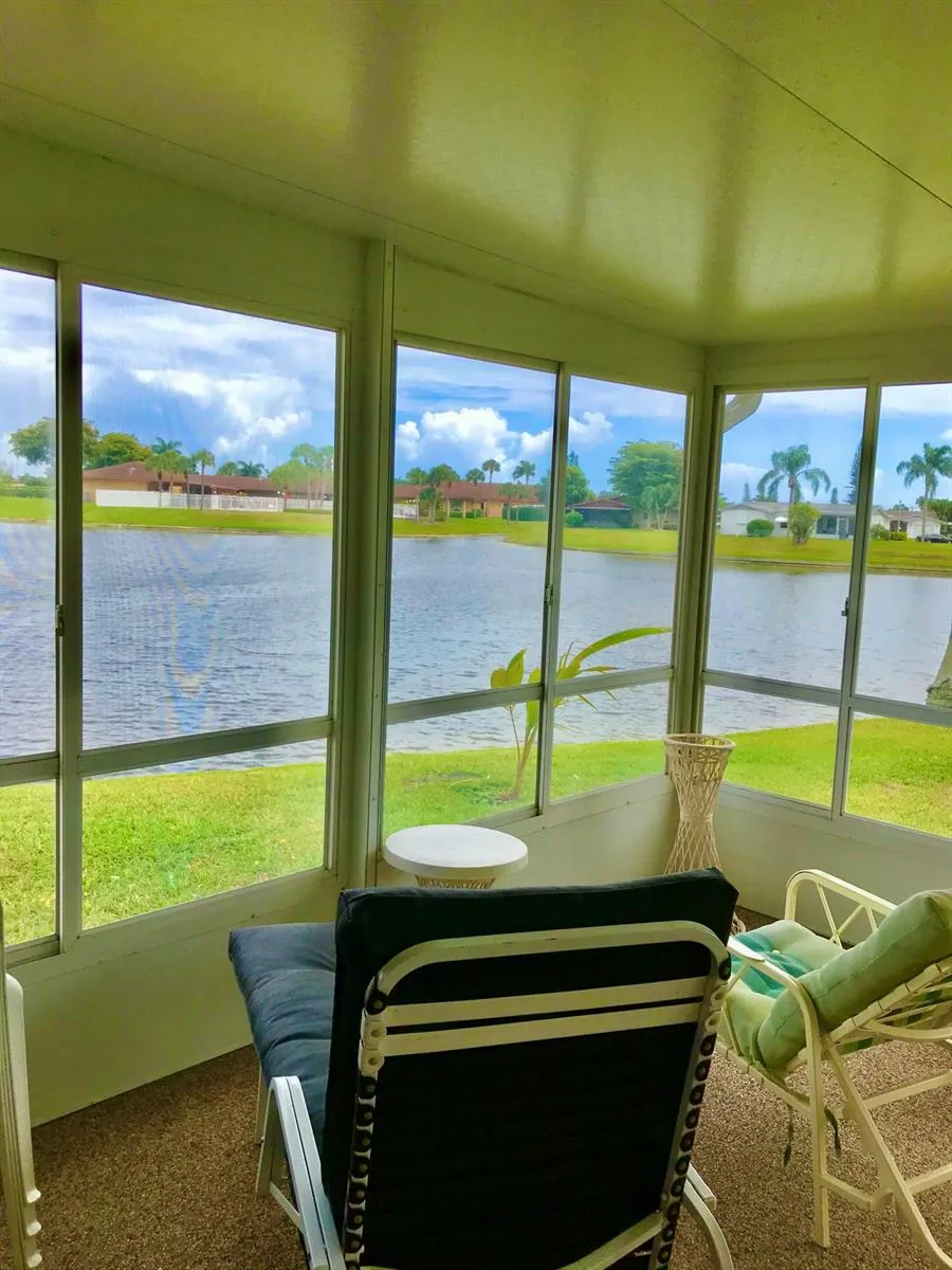 6333 STANLEY LANE Delray Beach, FL 33484