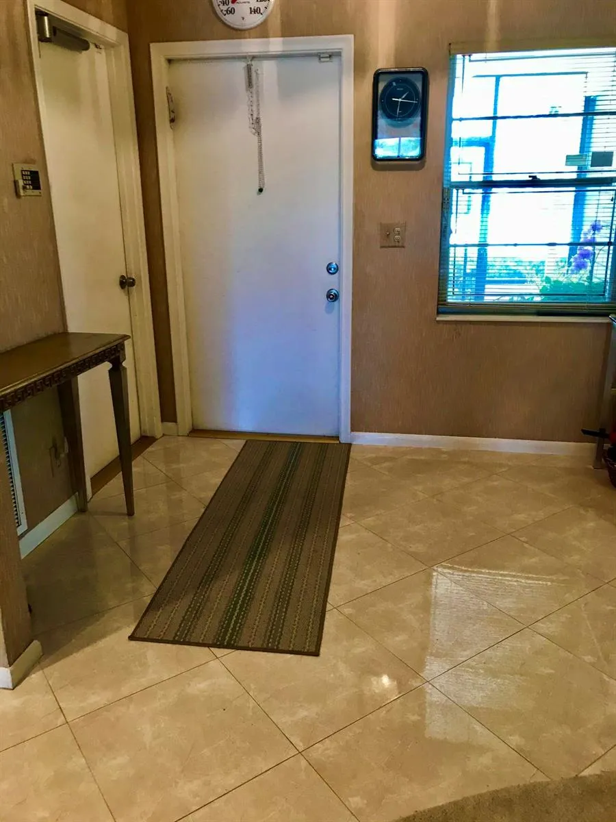 6333 STANLEY LANE Delray Beach, FL 33484