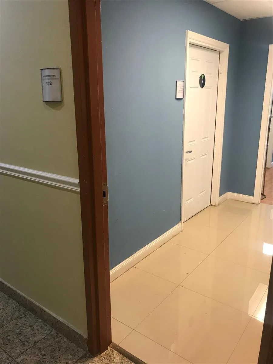 4000 State Road 7 #410-a Lauderdale Lakes, FL 33319