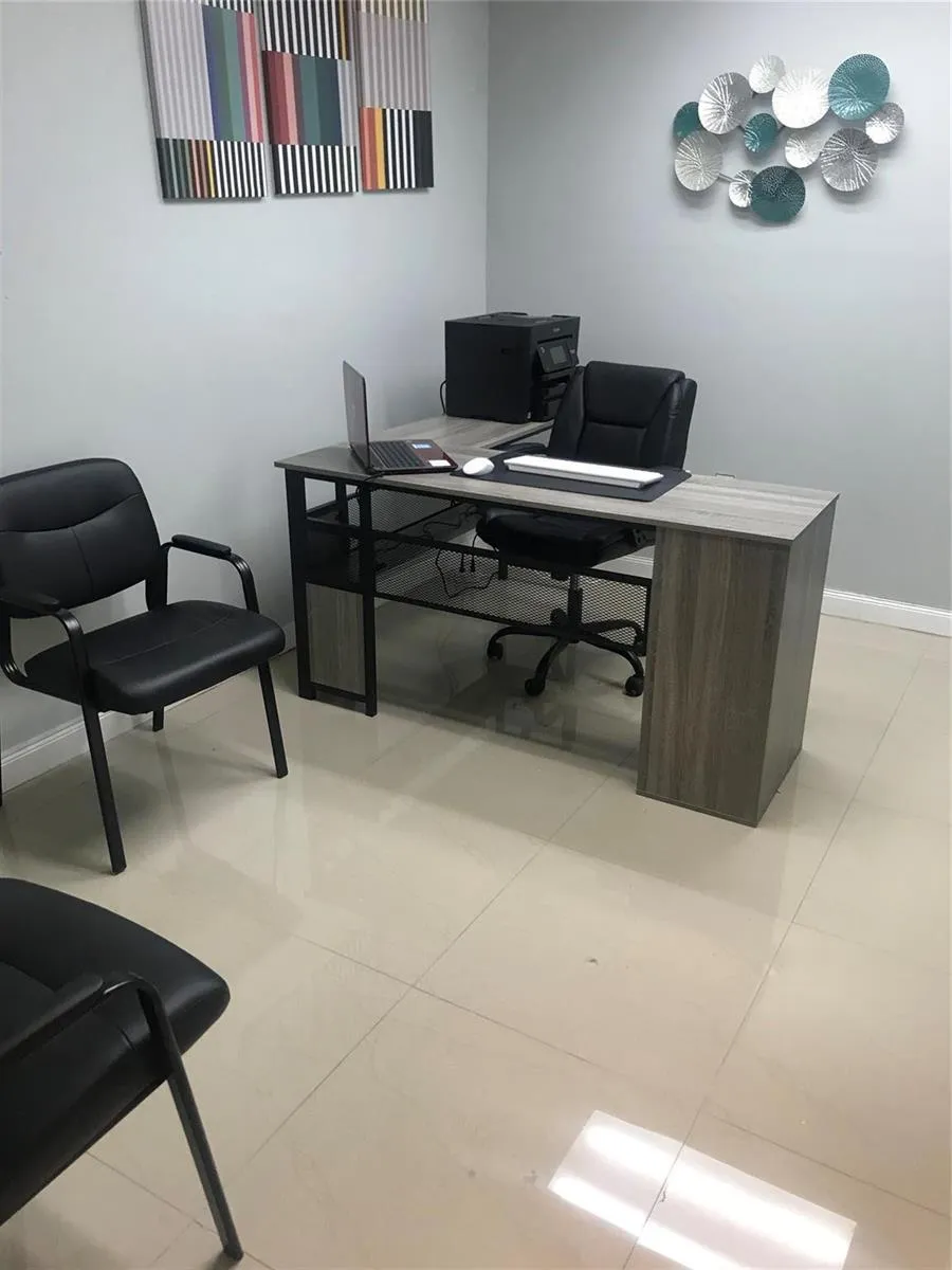 4000 State Road 7 #410-a Lauderdale Lakes, FL 33319