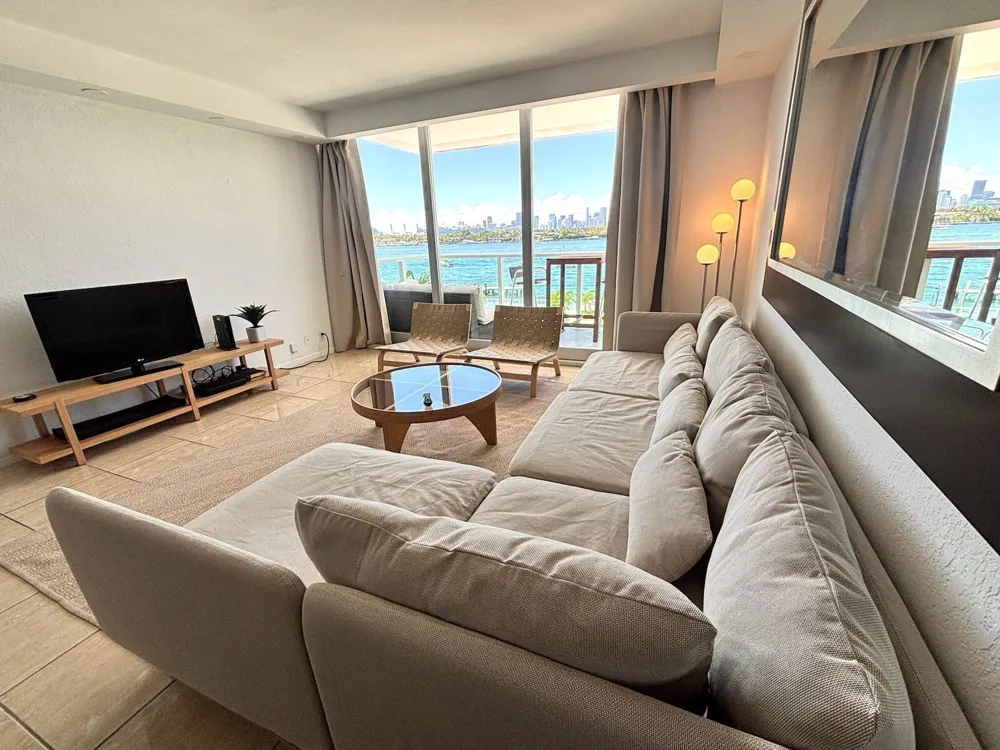 1000 WEST AVENUE #314 Miami Beach, FL 33139