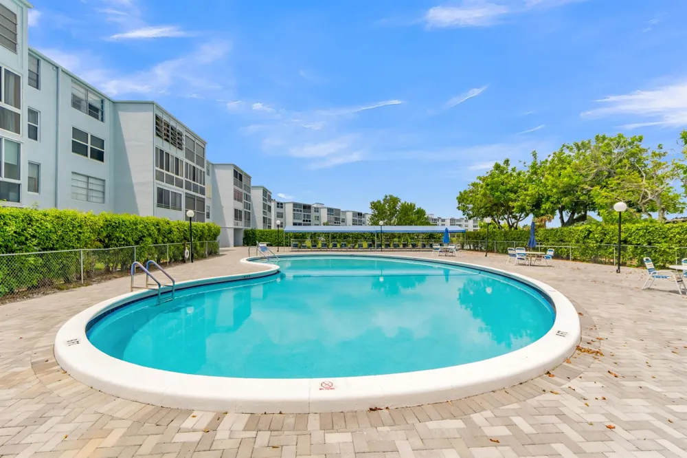 7608 NW 18th Street #108 Margate, FL 33063