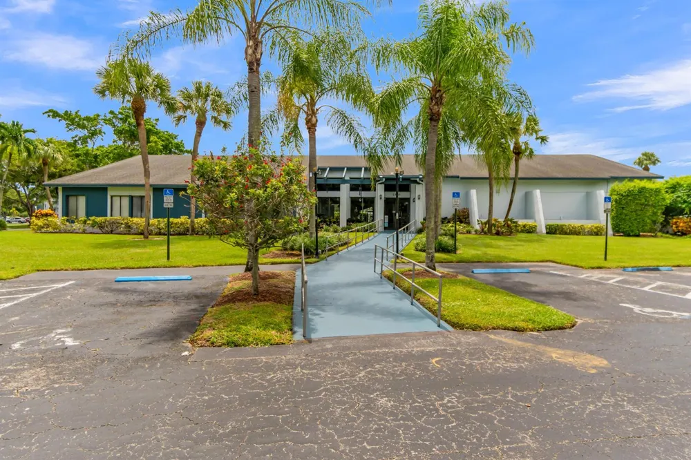 7608 NW 18th Street #108 Margate, FL 33063