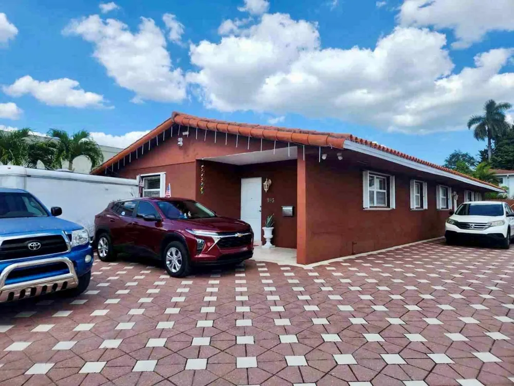1195 NW 30TH PLACE Miami, FL 33125