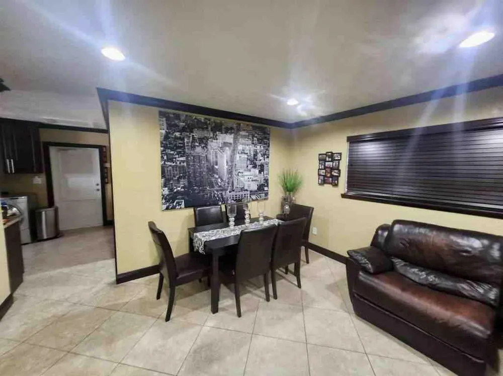1195 NW 30TH PLACE Miami, FL 33125