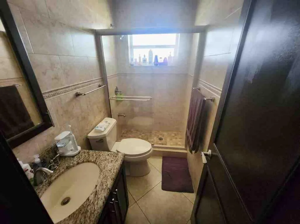 1195 NW 30TH PLACE Miami, FL 33125