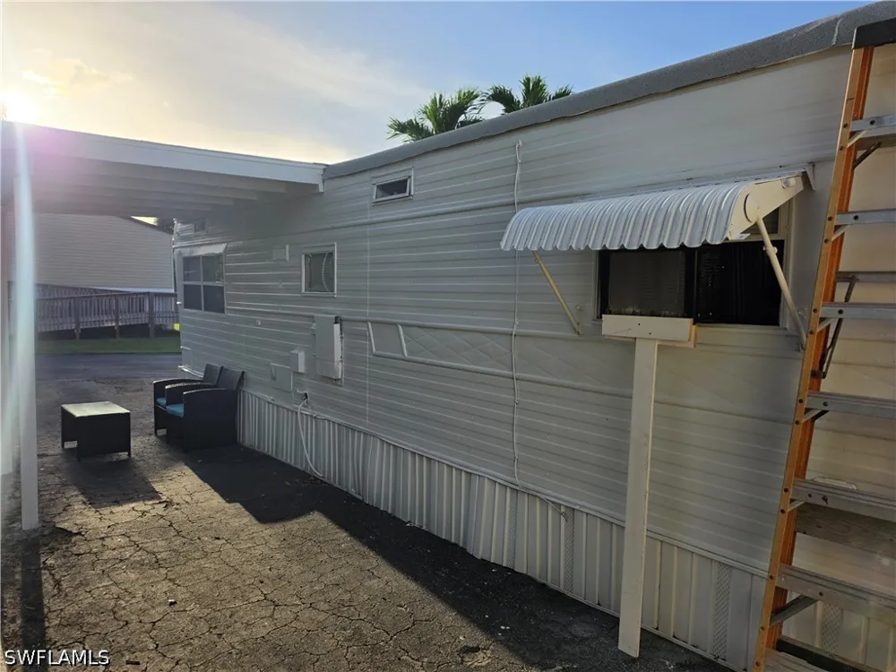 Temple Lane Naples, FL 34114